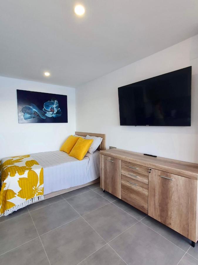 Ferienwohnung Playa Poniente Benidorm Exterior foto